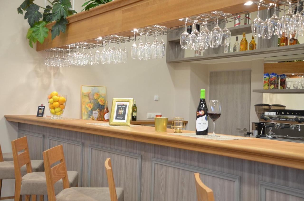 Apartmany Deluxe Sázava Екстериор снимка