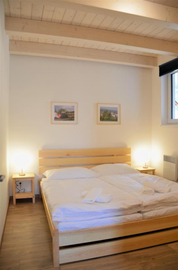 Apartmany Deluxe Sázava Екстериор снимка